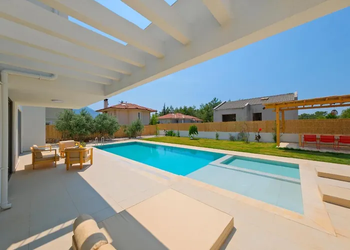 Villa Neo With 2 Private Pools, Bbq, Jacuzzi And Sauna
